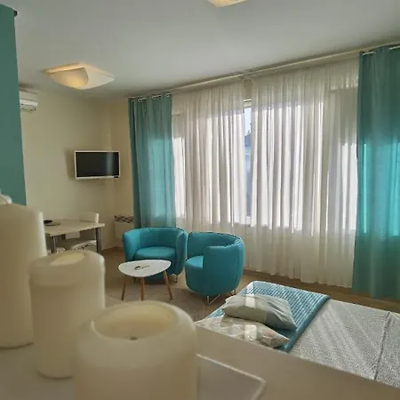 Apartment Cuvi S